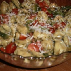 Pesto Tortellini Salad With Grape Tomatoes