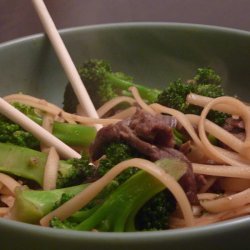 Broccoli Beef Lo Mein