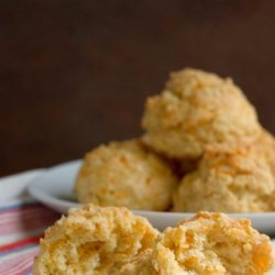 Red Lobster Cheddar Bay Biscuits - Copycat