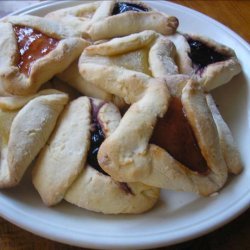 Tri Cornered Cream Cheese Cookies With Jam Filling