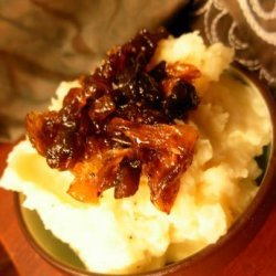 Horseradish Mashed Potatoes With Caramelized Onions