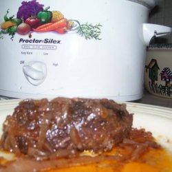 Slow Cooked Beef in Onion Sauce (Crock Pot)