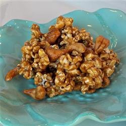 Cashew Caramel Corn