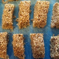 Crunchy Sesame Seed Candy