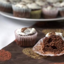 Moist Chocolate Banana Whole Wheat Cupcakes