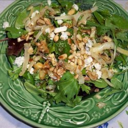 Blue Cheese With Arugula, Caramelized Onions and Nuts