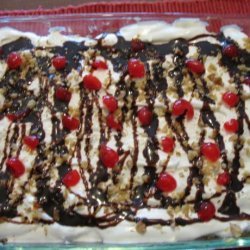 Banana Split Dessert (4 Points * Low Fat & Low Sugar)