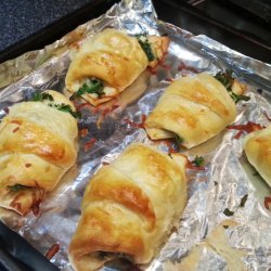 Spinach Stuffed Crescent Rolls