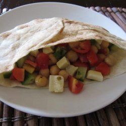 Chickpea Salad Pockets