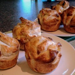 Vegetable-Puff-Pastry-Muffins