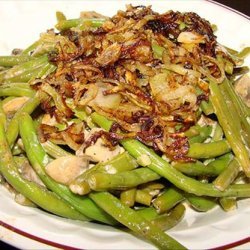 Green Beans and Mushrooms Braised in Cream