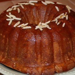 Bailey's Bundt Cake With Irish Cream Glaze