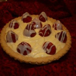 White Chocolate Strawberry Pie