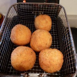 Arancini Sicilian Style (Sicilian Rice Balls)