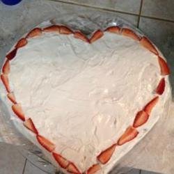 Strawberry Sweetheart Cake