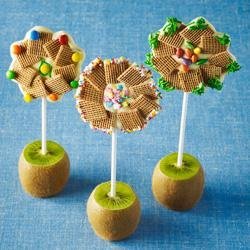 Shreddies Chocolate Flower Pops