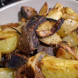 Rosemary Potato Wedges With Pearl Onions