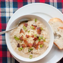 Loaded Baked Potato Soup - Crock Pot Potato Soup