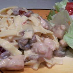 Creamy Chicken Chipotle Stroganoff