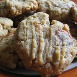 Butterfinger Peanut Butter Cookies