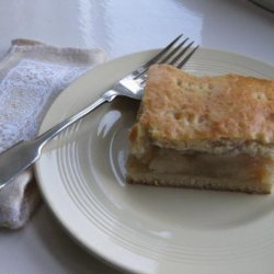 Almas Pite (Hungarian Apple Cake)