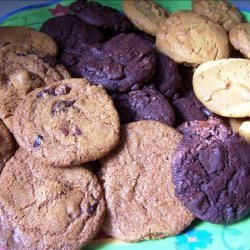 Freddy's Chocolate Chip Cookies With Macadamia Nuts