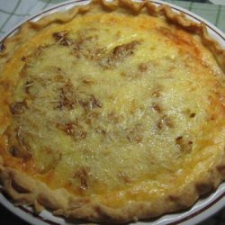 Savoury Cheeseburger Onion Pie