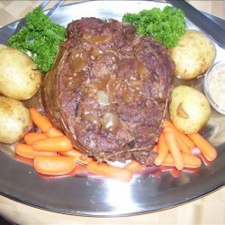 Slow Cooked Sweet Onion and Garlic Beef Roast