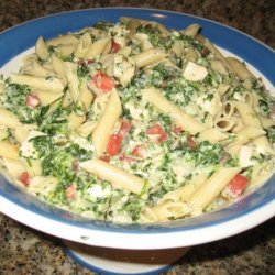 Reduced-Fat Chicken, Spinach & Tomato Pasta