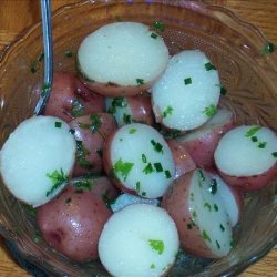 Steamed Buttery Herbed New Potatoes