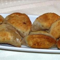 Cretan Kalitsounia (Sweet Cheese Pastries)