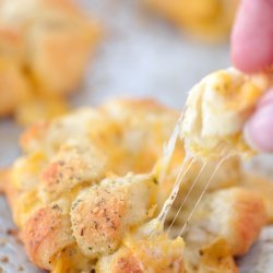 Garlic Cheese Biscuits