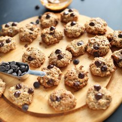 Vegan Chocolate Chip Cookies