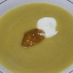 Chilled Curried Yellow Squash Soup