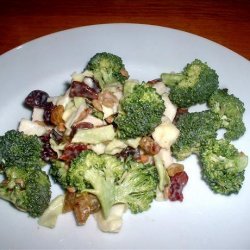 Broccoli Salad With Bacon and Craisins