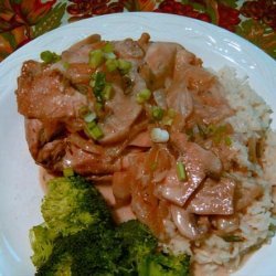 Chicken Breasts With Caramelized Onion Sauce