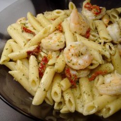 One Pan  Pasta With Creamy Shrimp and Pesto Sauce