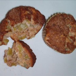 Healthy Rhubarb Cinnamon Muffins