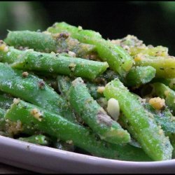 Green Beans with Tahini and Garlic