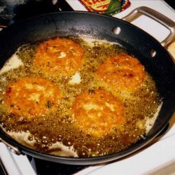 Pat's Gourmet Salmon Cakes