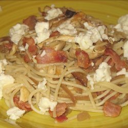 Pasta With Bacon, Mushroom & Caramelised Onions