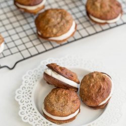 Banana Whoopie Pies