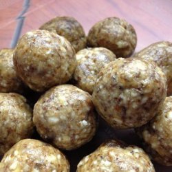 Almond Tahini Date Balls