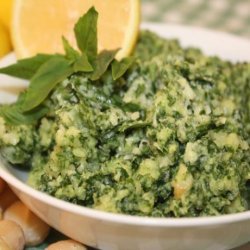 Macadamia Pesto