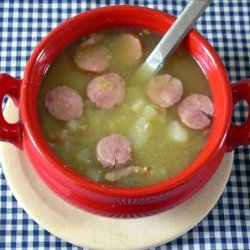 Green Split Pea & Potato Soup (Erbsensuppe)