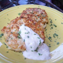 Spicy Chicken Cakes With Horseradish Aioli