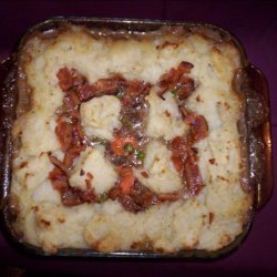 Garlic Potato Topped Stroganoff Shepherd's Pie