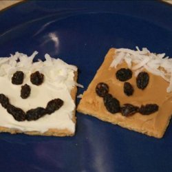 Graham Cracker Faces