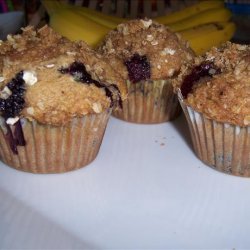 Banana-Blueberries Crumb Muffins