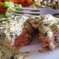 Salmon Fillets with Creamy Dill